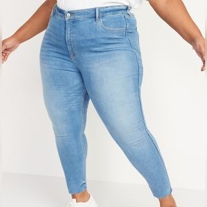 28 - Old Navy | High-Waisted Rockstar Stretch Super-Skinny Cut-Off Ankle Jeans